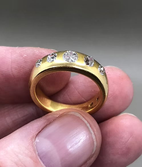 Victorian Diamond Flush-Set Rin