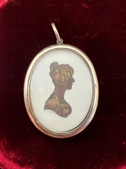 Miers and Field Silhouette Pendant