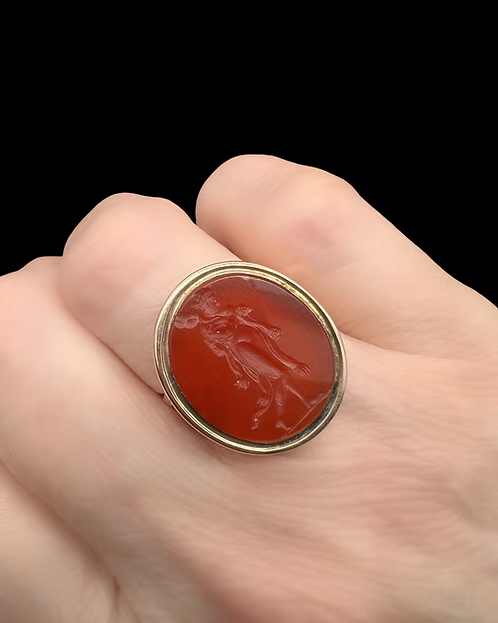 Omphale Intaglio Ring