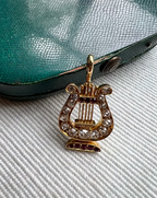 Diamond and Ruby Lyre