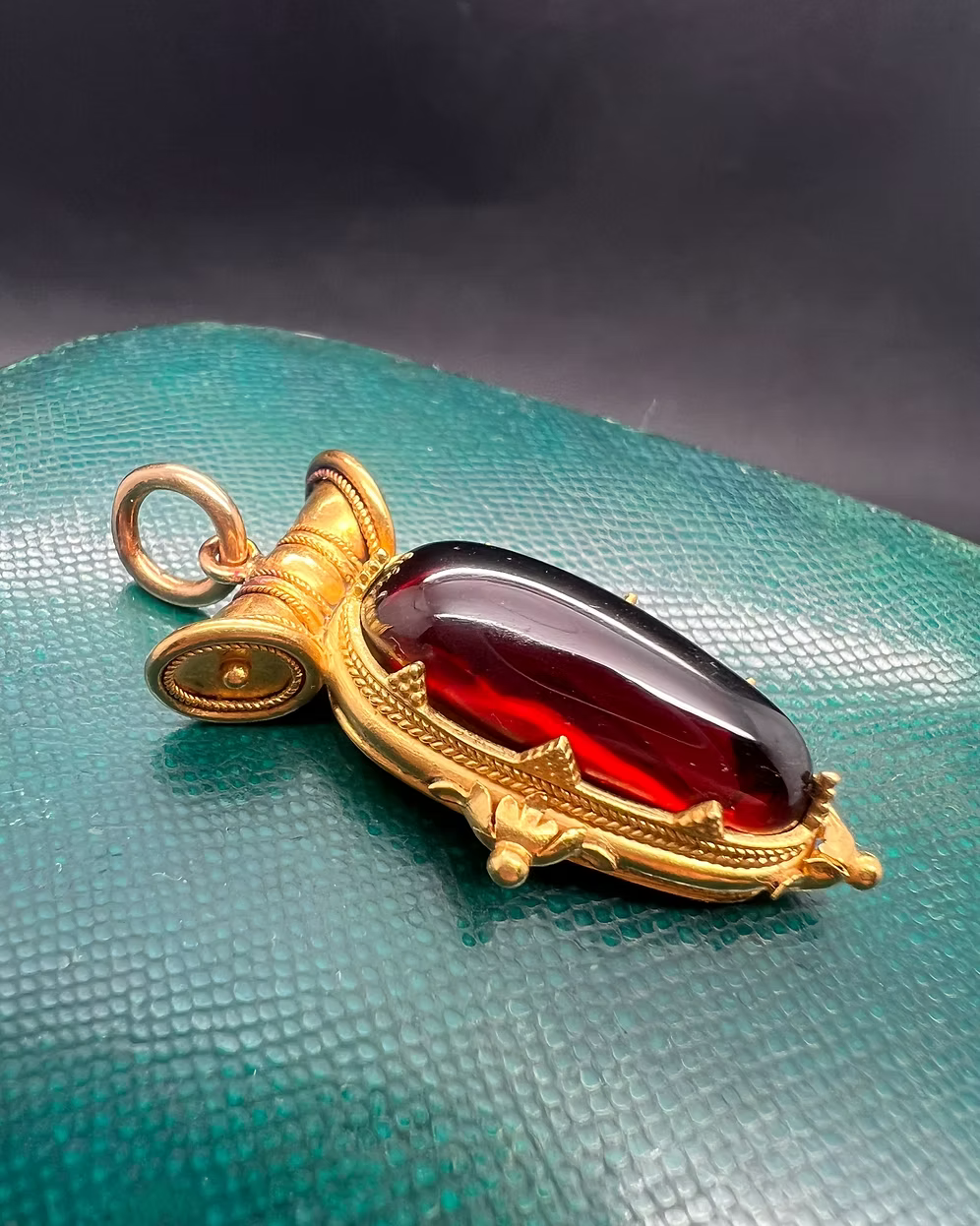 Archeological Revival Garnet Pendant