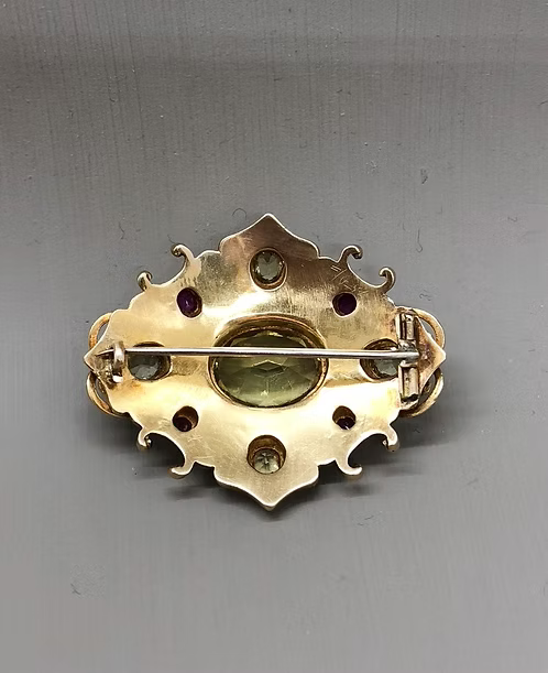 Holbeinesque Chrysoberyl and Ruby Brooch