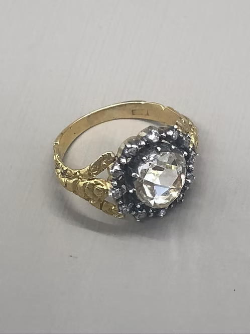 Rose-diamond Heart Cluster
