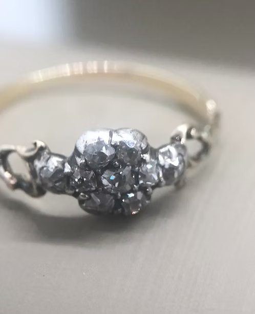 Georgian Diamond Cluster