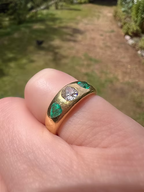 Emerald and Diamond Flush-Set