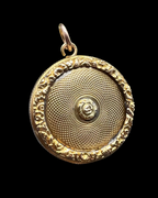 18 carat Victorian Locket Pendant