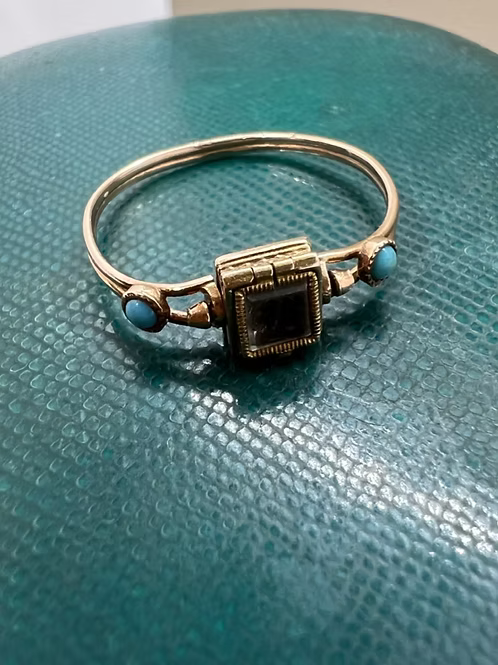 French Empire Swivel locket ring