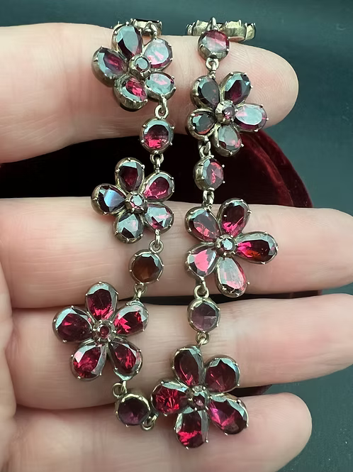 Georgian Garnet Pansy Necklace