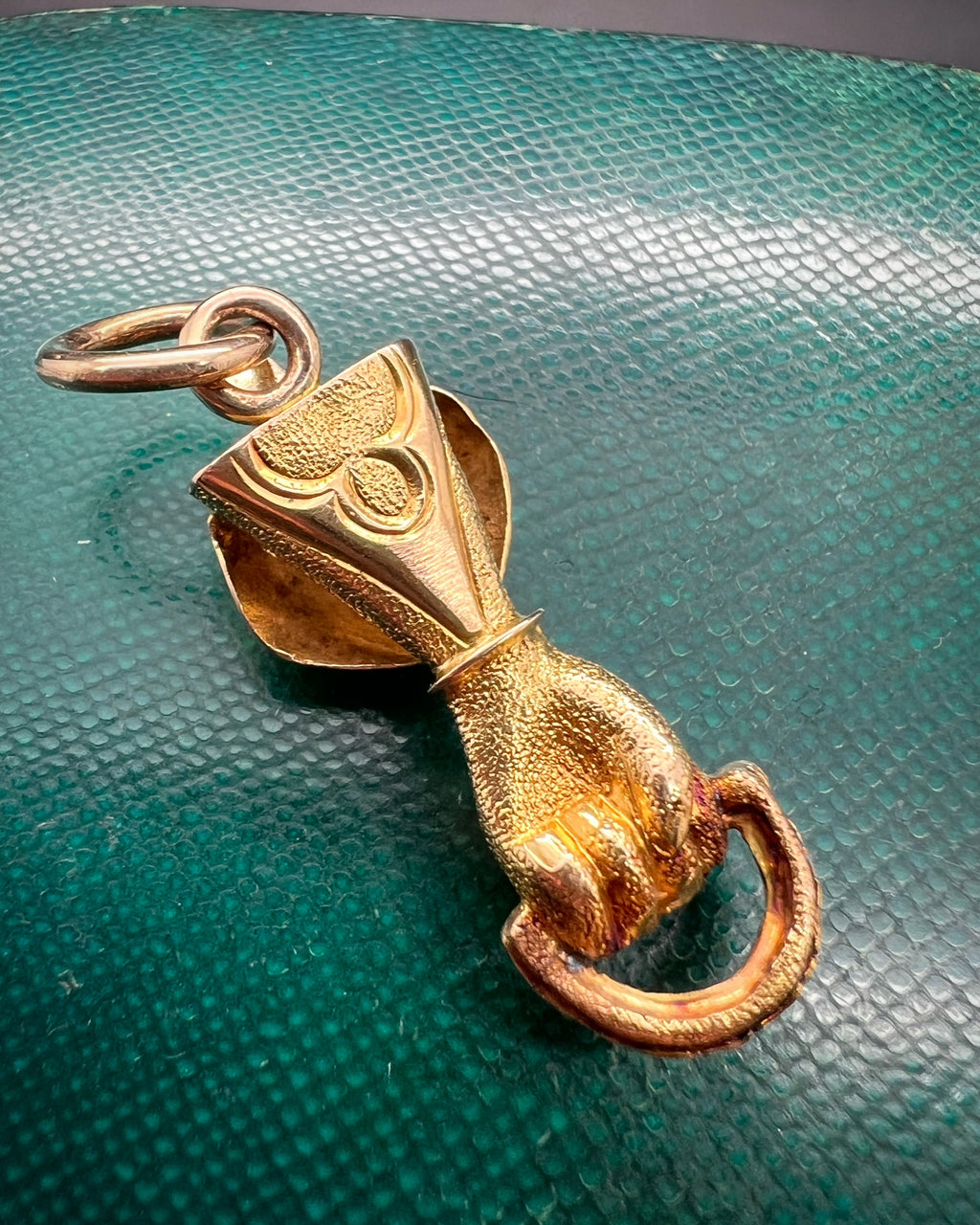 Georgian Cuffed Hand Pendant