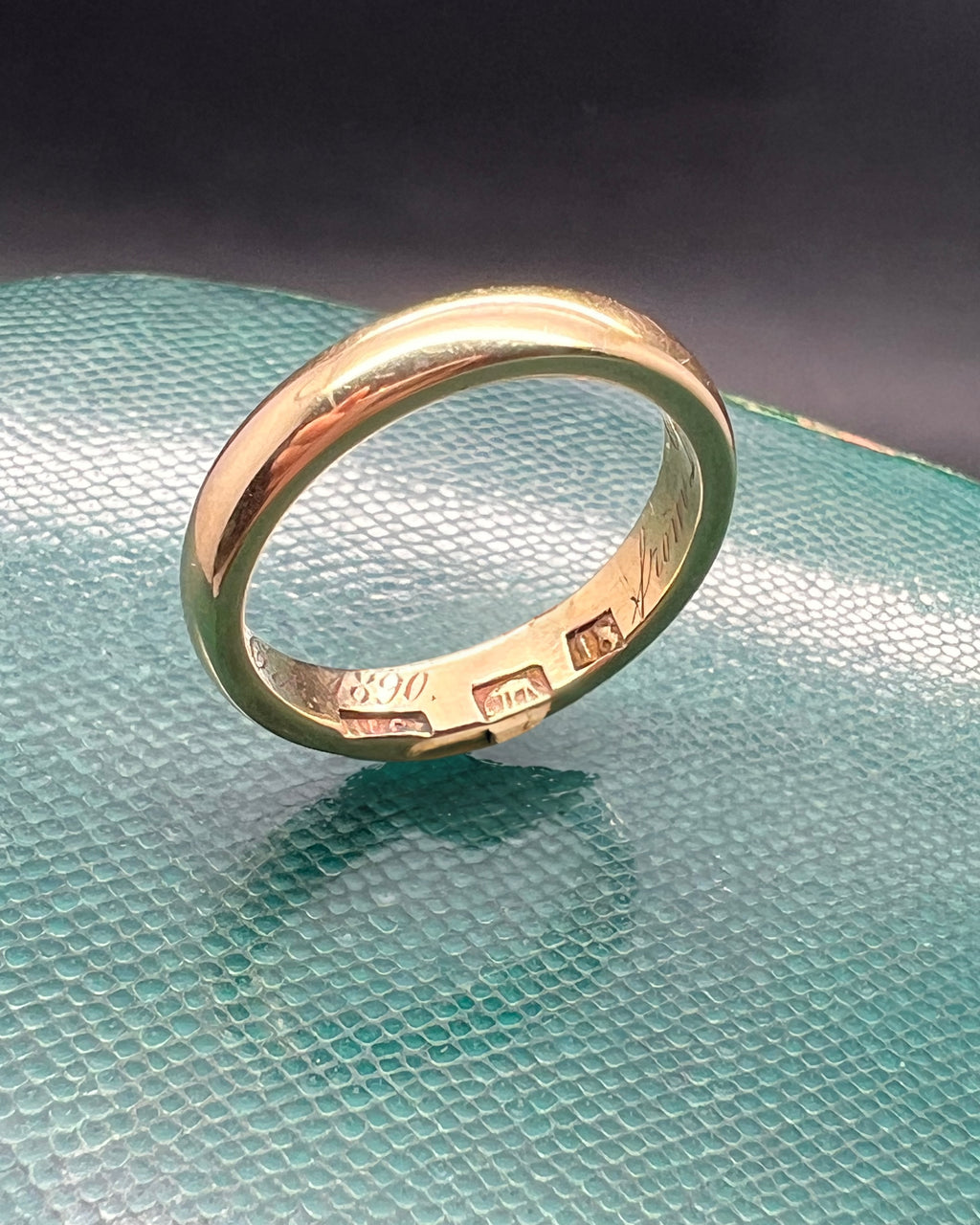 Calcutta Gold Ring