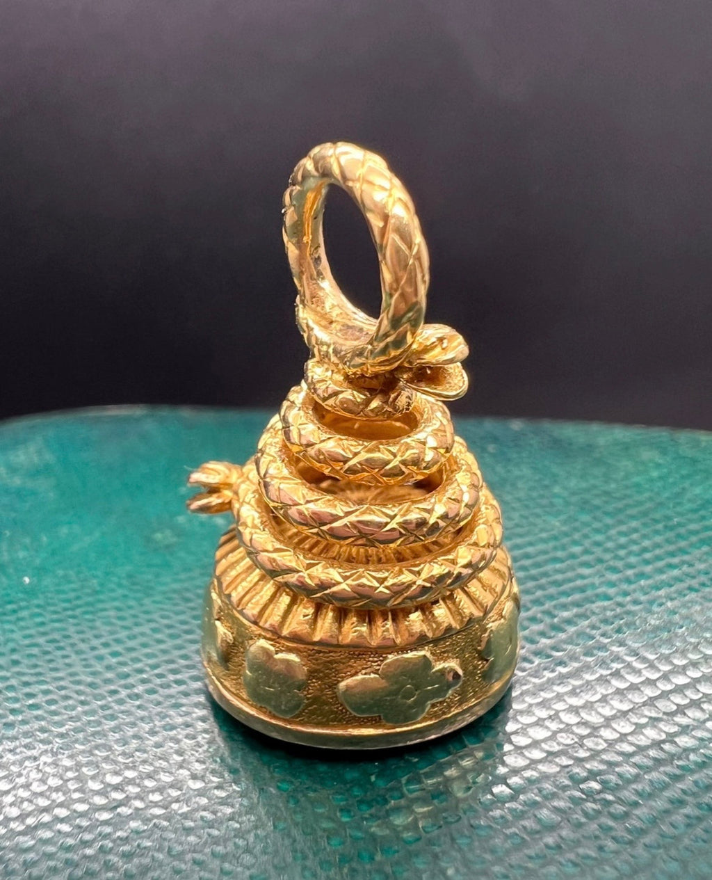 Snake Fob Seal