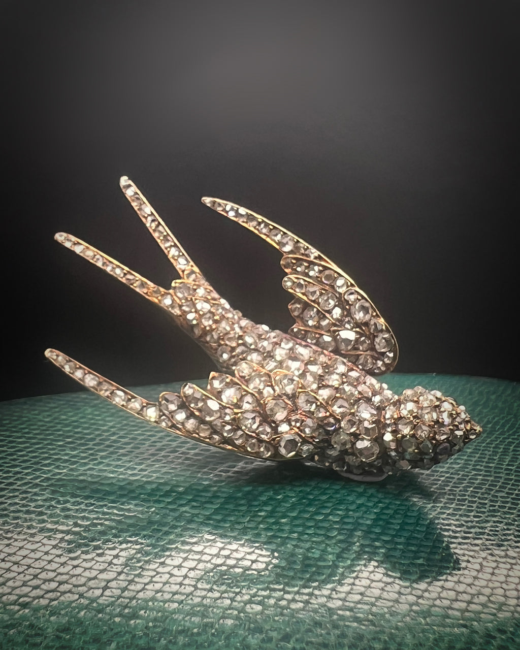 Victorian Rose-Diamond Swallow