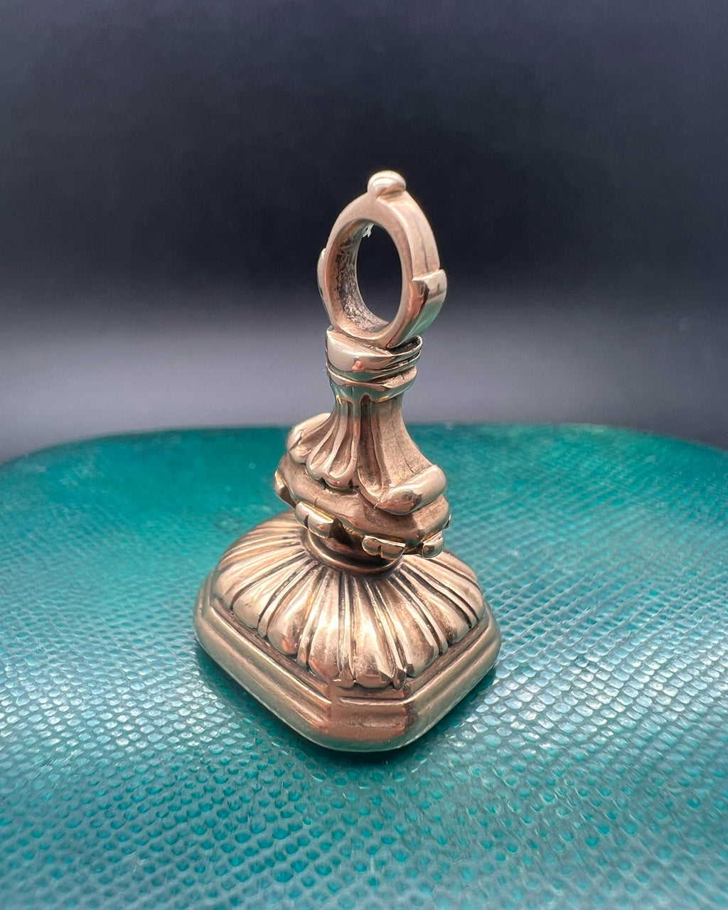 Amethyst Swan Fob