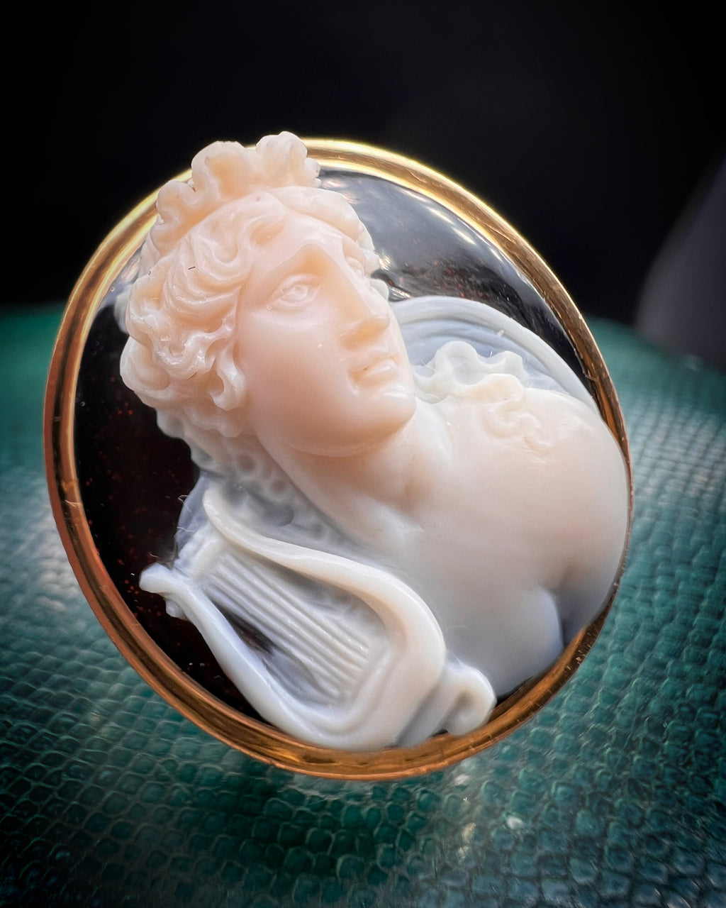 Apollo Hardstone Cameo