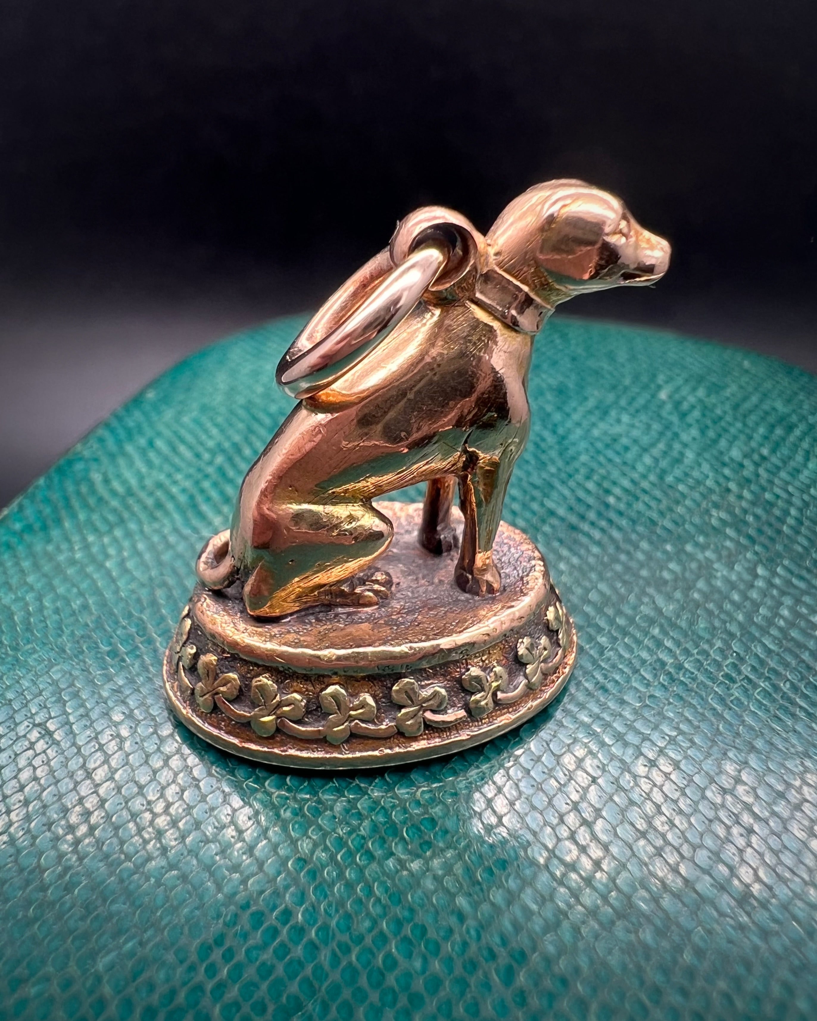 15 carat gold Regency Dog Fob