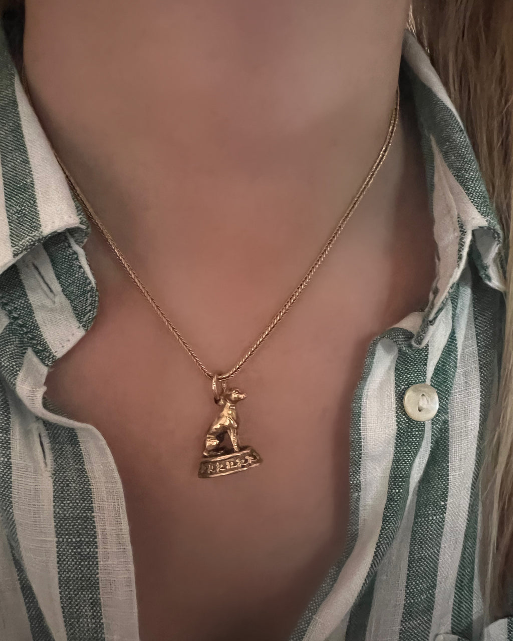 15 carat gold Regency Dog Fob