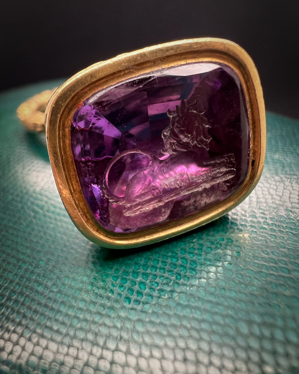 Georgian amethyst Lion Seal and Split Ring