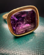 Georgian amethyst Lion Seal and Split Ring