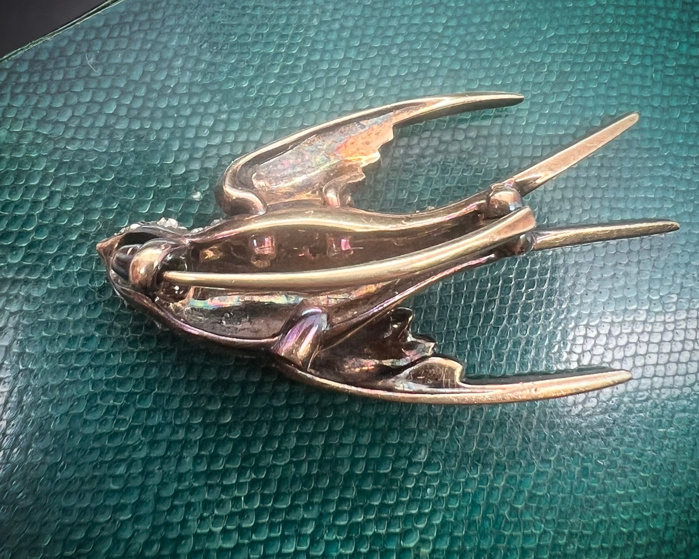 Victorian Rose-Diamond Swallow