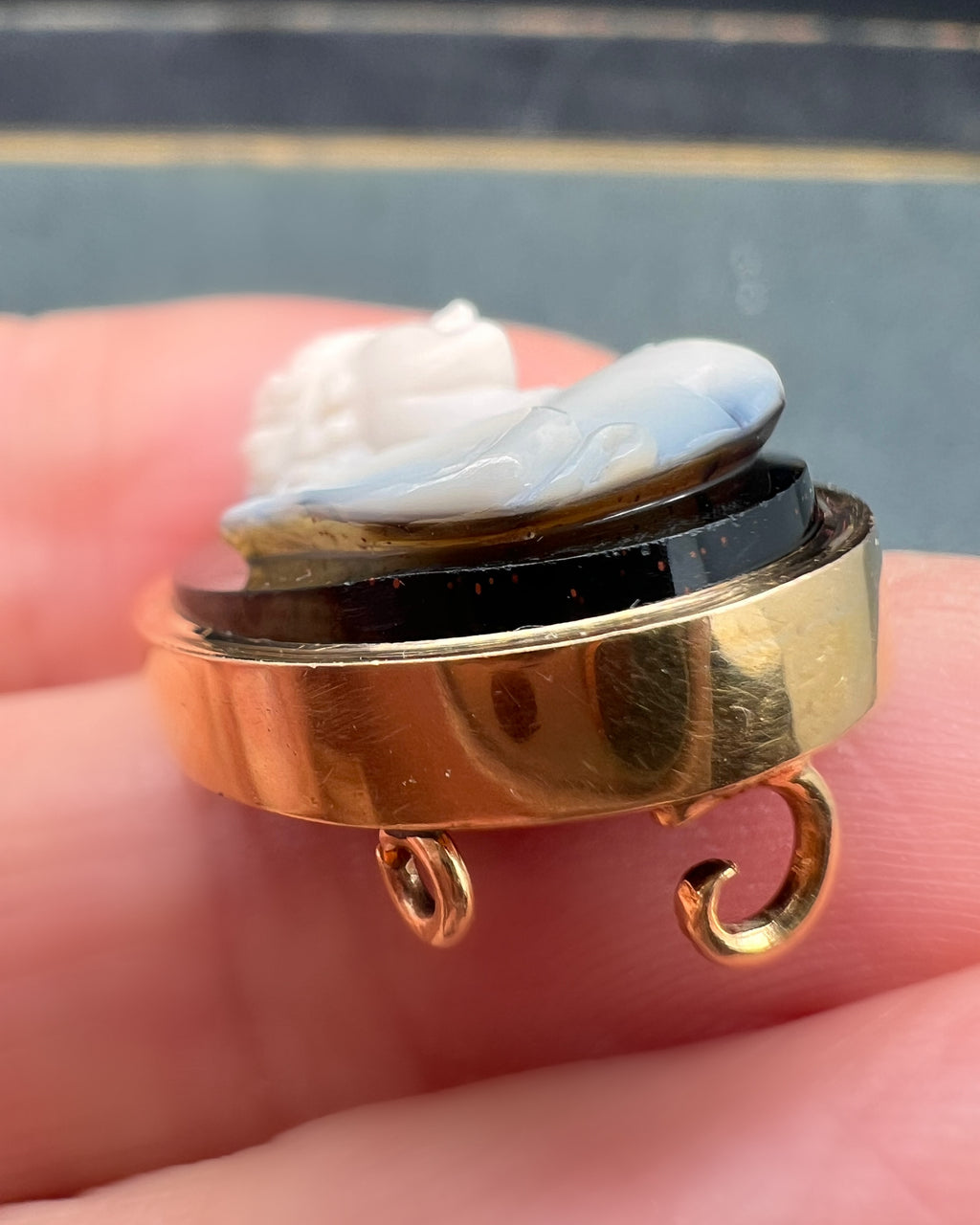 Apollo Hardstone Cameo