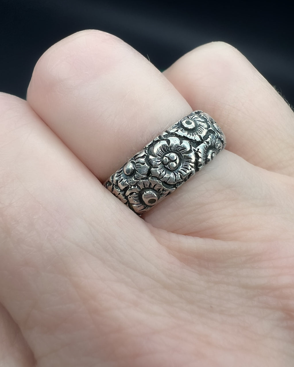 Victorian Silver Chased Band