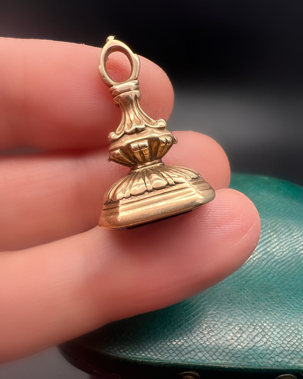 Amethyst Swan Fob