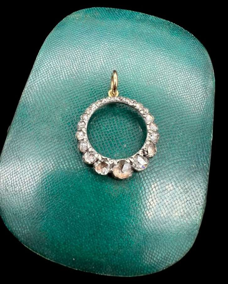 Rose Diamond Circlet pendant