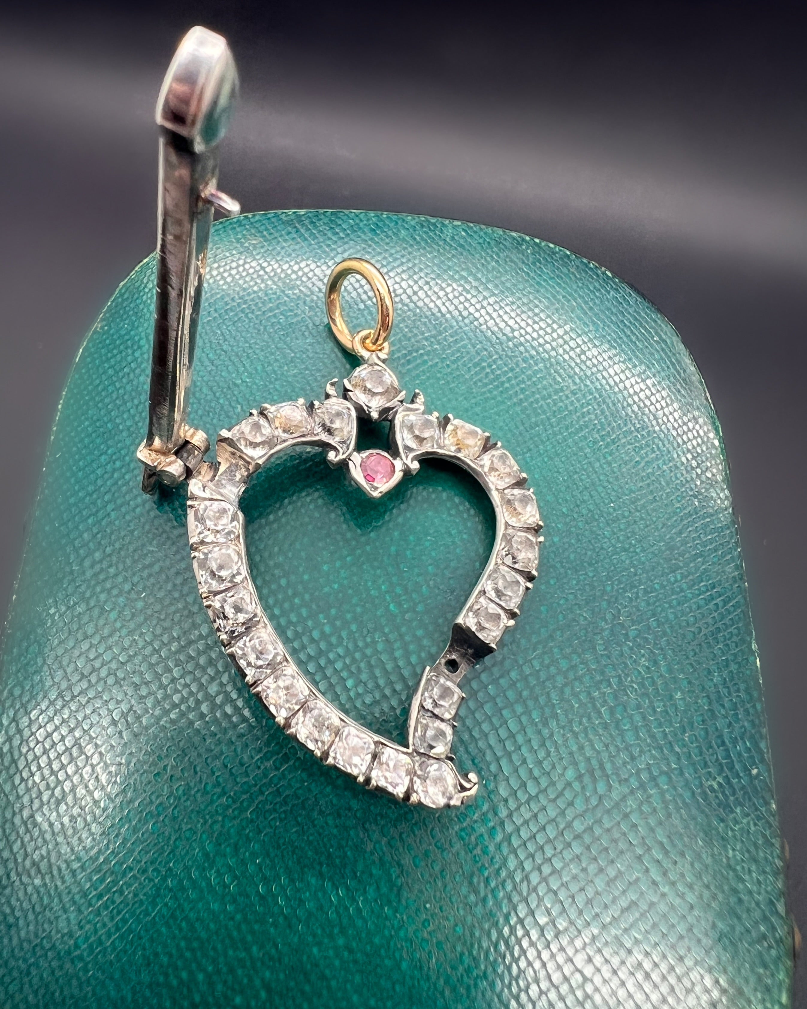 Georgian Arrow through the Heart pendant
