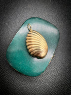 18 carat Victorian Seashell Pendant