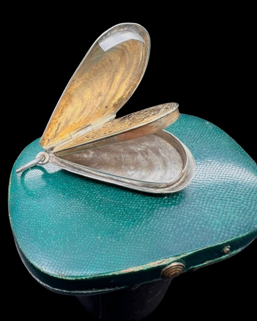Victorian Silver Shell Vinaigrette Pendant