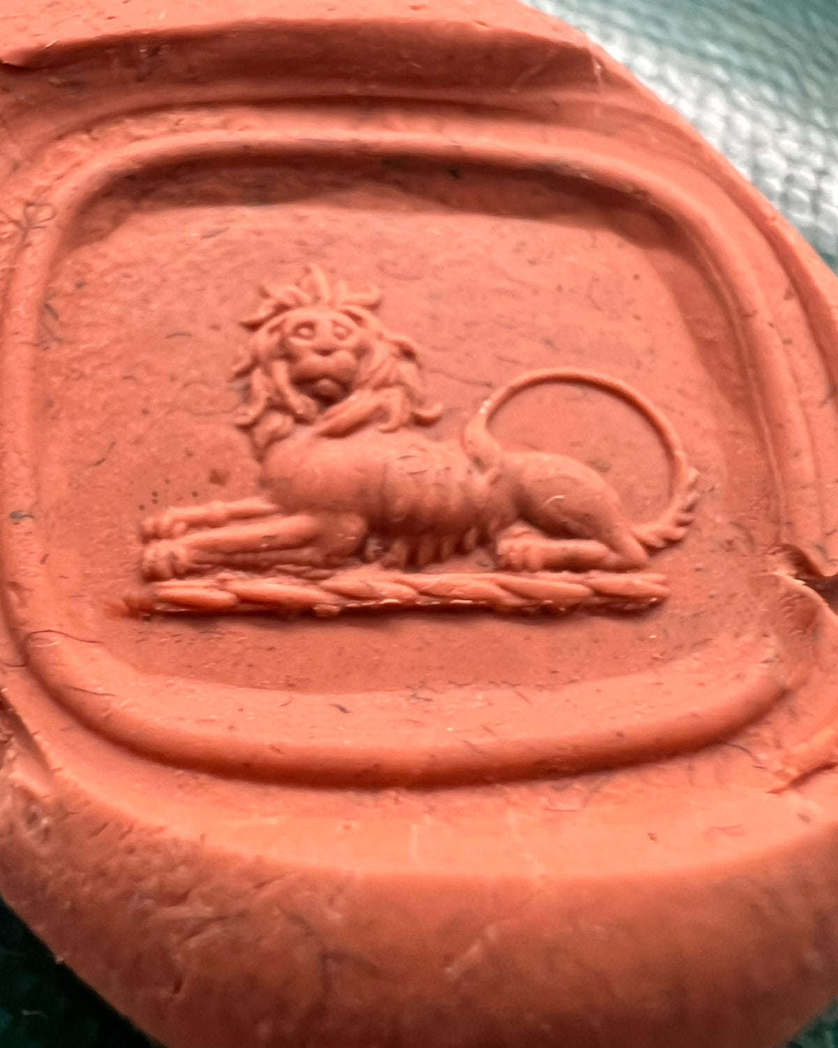 Georgian amethyst Lion Seal and Split Ring