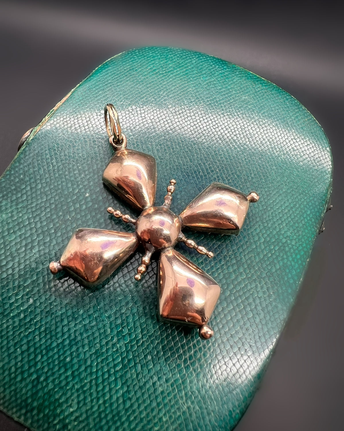 Georgian Foiled Pendant