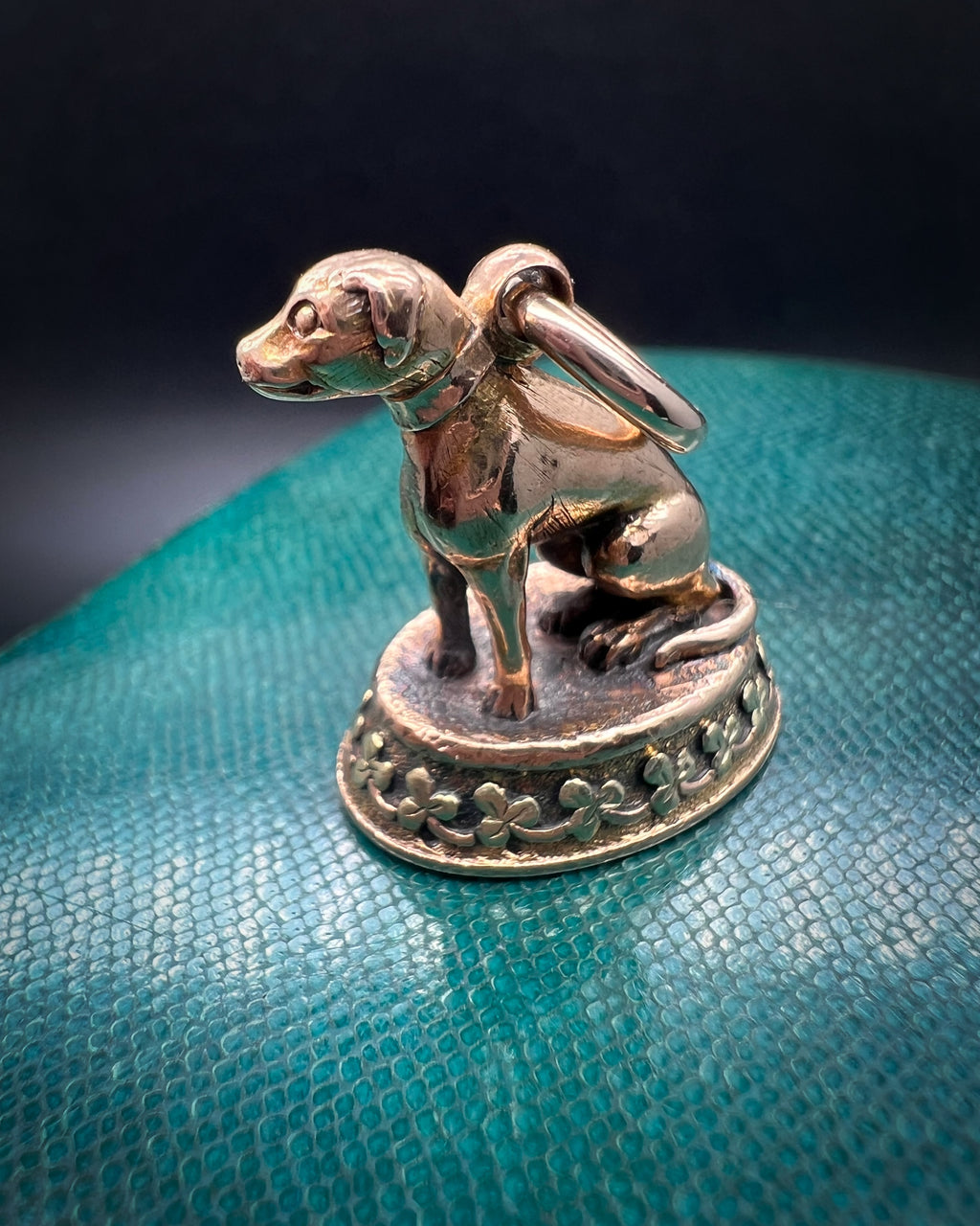 15 carat gold Regency Dog Fob